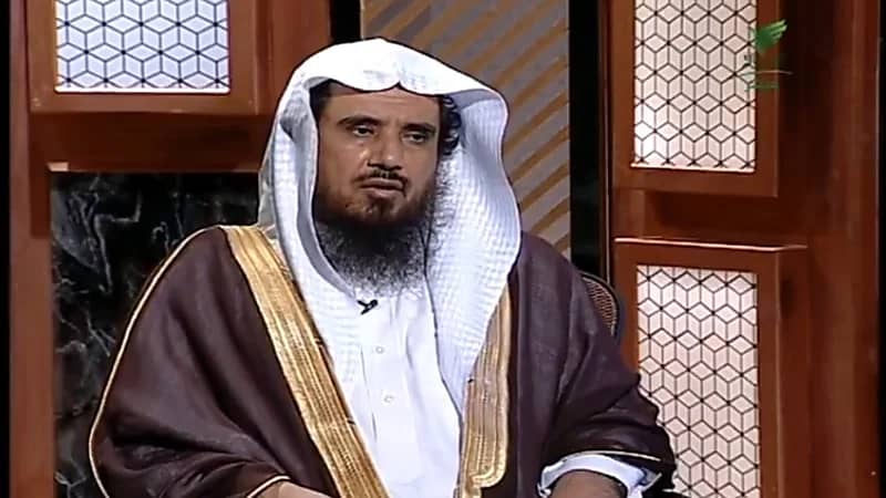 بالفيديو.. «الخثلان» يوضح حكم تناول الصائم الدواء بعد أذان الفجر بساعة