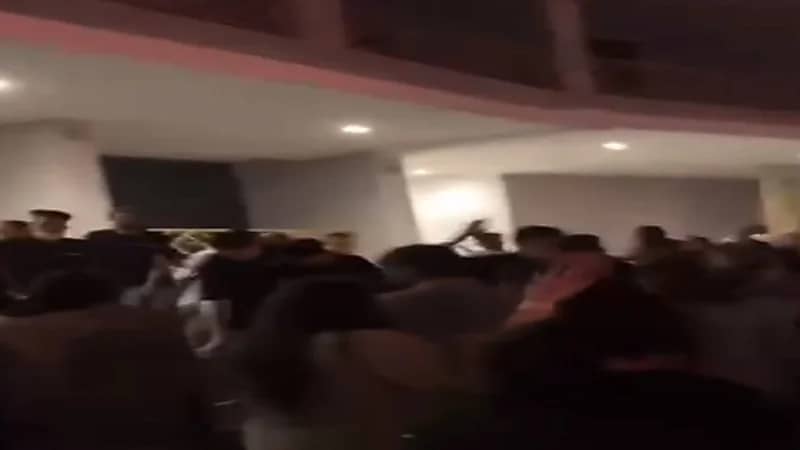 بالفيديو.. "درون تصوير" تسقط بجانب الجمهور في حفل جورج وسوف