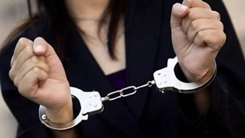 امرأة تقتل ابنتها بسبب شعورها بالجوع