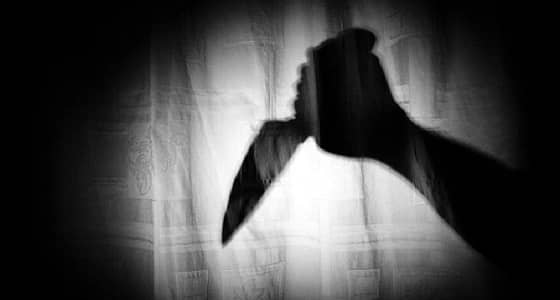 واقعة مفزعة.. أم تقتل أطفالها الـ 5 وتضع جثتهم بـ " الفريزر "