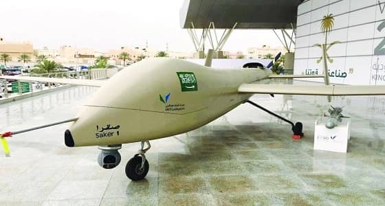 الطائرة " صقرا " سعودية الصنع تبهر زوار " أفد 2018 "