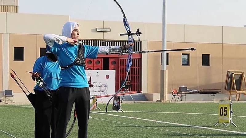 شاهد.. جريان السيول في حفر الباطن وسط موجة برق ورعد