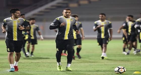 بالصور.. الاتحاد يواصل تدريباته لمواجهة النصر