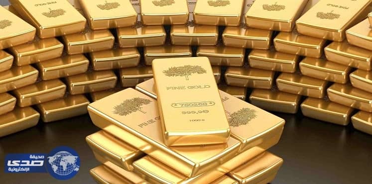 هندي يهرب سبائك ذهب داخل شرجه