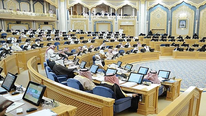 الشورى يطالب التعليم بتوفير وجبة فطور يومية للطلاب في المدارس