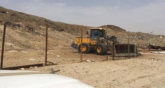 نجل مسؤول يستولي على مليون متر مربع ويقيم عليها مزرعة وتوجيهات عليا بإزالتها