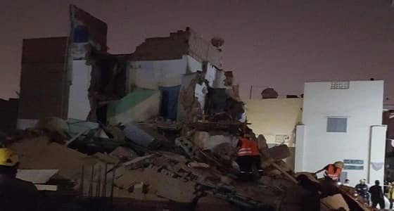 انهيار جزء من منزل شعبي بجدة وإصابة طفلة