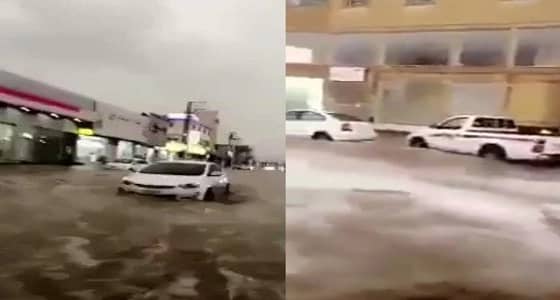 بالفيديو.. شوارع عفيف تتحول إلى أودية