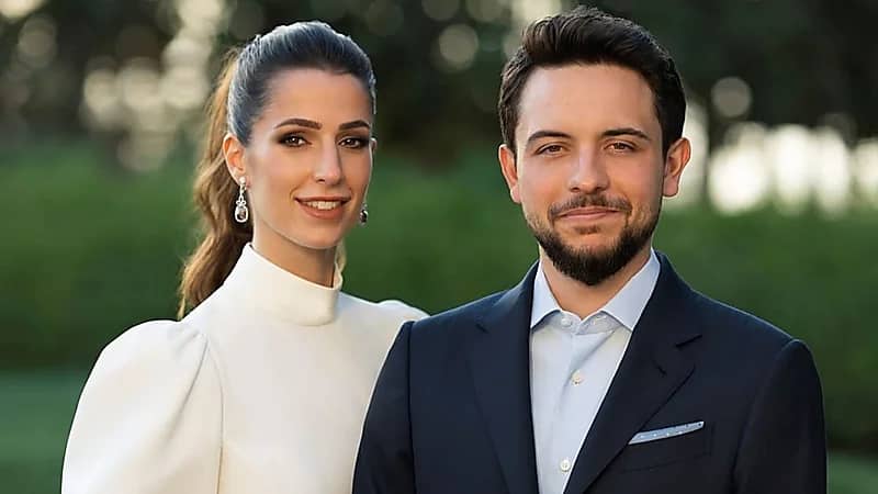 ولي عهد الأردن يهنئ خطيبته بعيد ميلادها بكلمات راقية