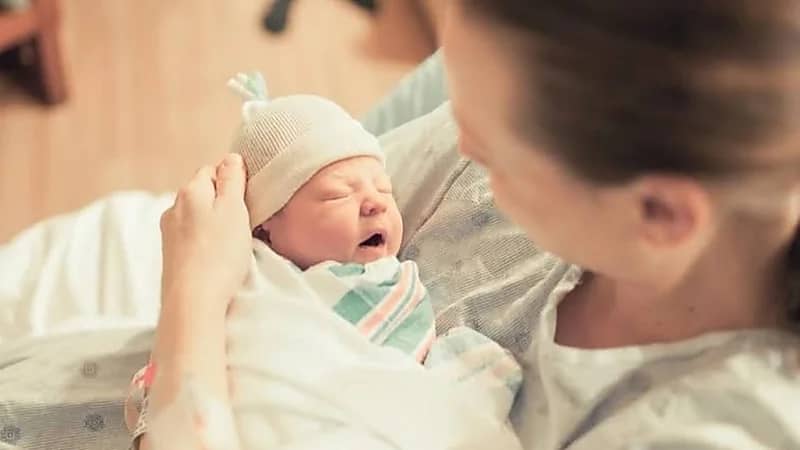 نصائح بزيارة الطبيبة بعد الولادة بـ6 أسابيع