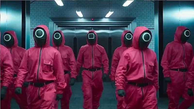 بالفيديو .. كواليس "لعبة الحبار" بموسم الرياض