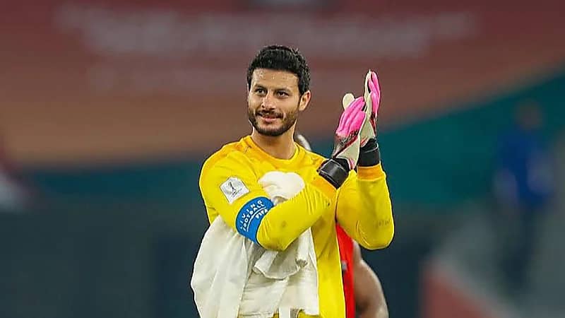 شوبير يفجر مفاجأة حول انتقال الشناوي إلى الدوري السعودي