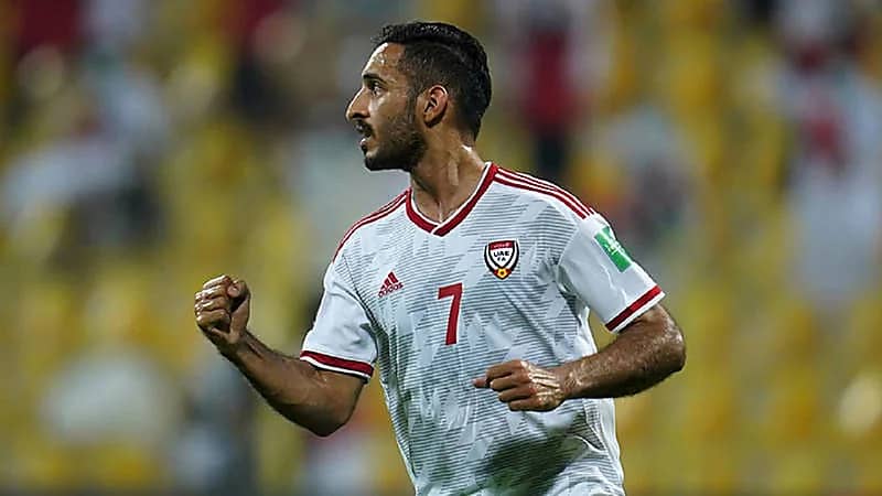 دون سبب واضح..استبعاد علي مبخوت من تشكيلة الإمارات في "خليجي 25"