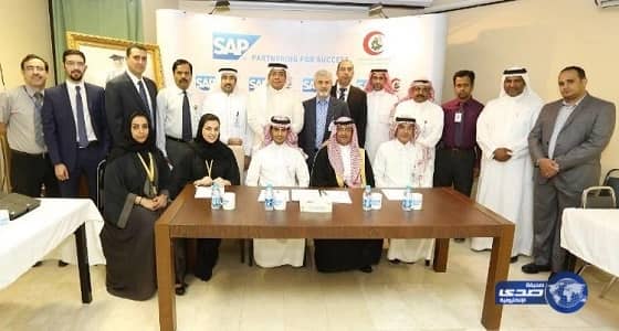 مقتل لواء متقاعد وإصابة ابنه بالطعن بخميس مشيط بسب"صوت الشيلات"