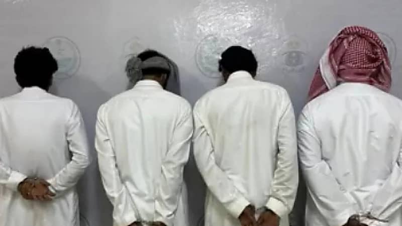 وقوع عدد من المجرمين في قبضة رجال الأمن (فيديو)