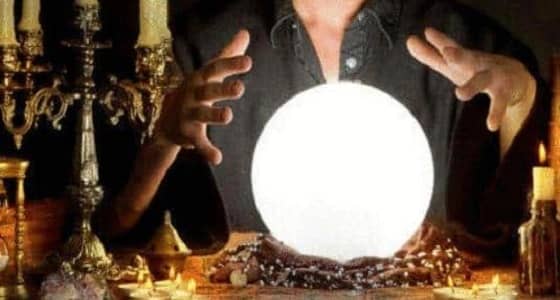 حيلة غريبة يبتدعها أب لكسب حب ابنته