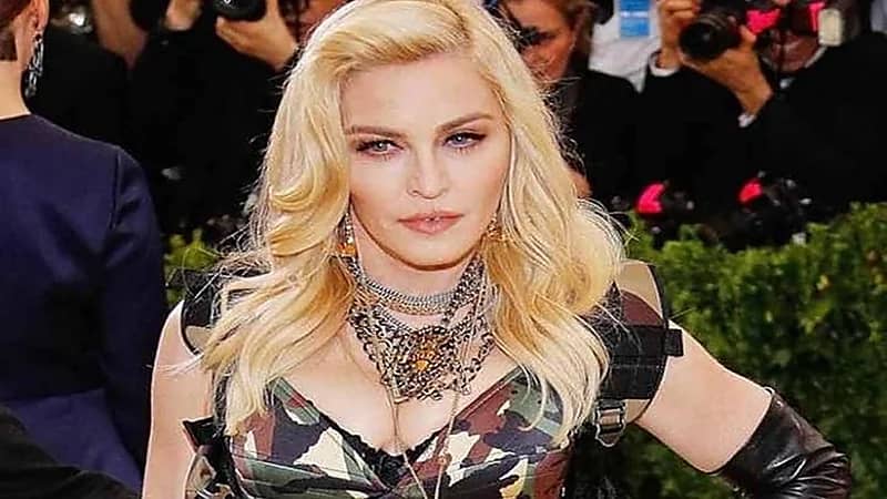 مادونا تفقد الوعي