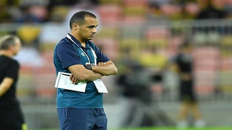 " المحياني " يتحرك لتأمين معسكر الأهلي في تونس