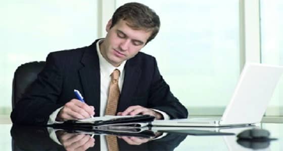 أطباء: مكاتب العمل تحتوي على 60% من الميكروبات