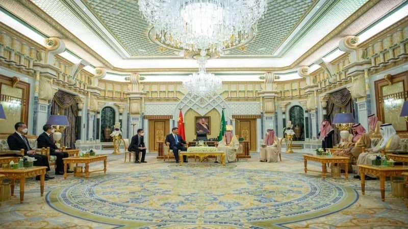 الرئيس الصيني يدعو الملك سلمان لزيارة الصين