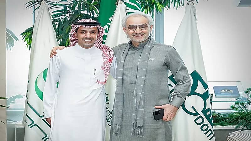 الزلال: الأمير الوليد بن طلال دفع نصف مليار وأكثر للهلال