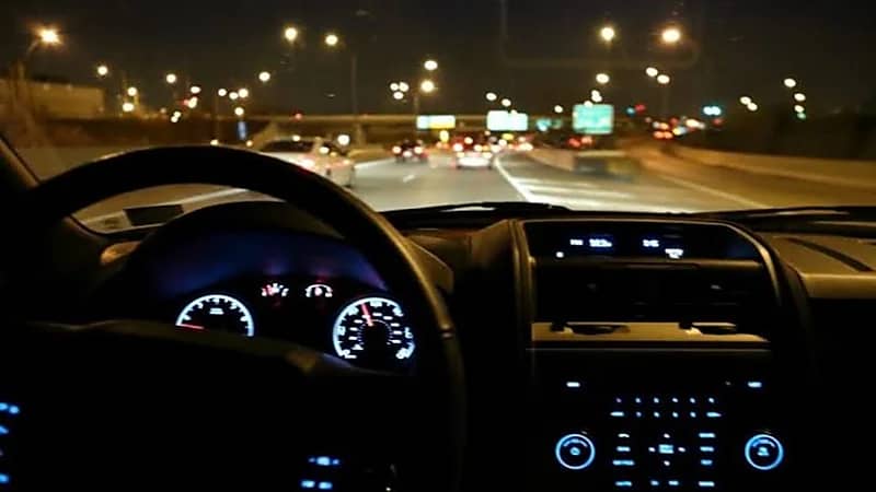 نصائح لمصابي الجلوكوما المسموح لهم بقيادة المركبات ليلًا