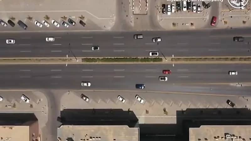 بالفيديو.. إجراء تحسينات حضرية حققت نقلة نوعية في طريق التخصصي بالرياض