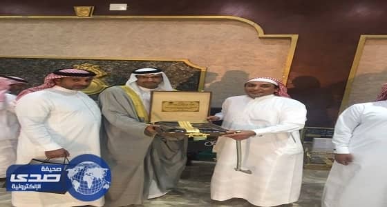 بالصور.. تكريم الملازم الطيار حسين عبدالواحد الثبيتي بالطائف