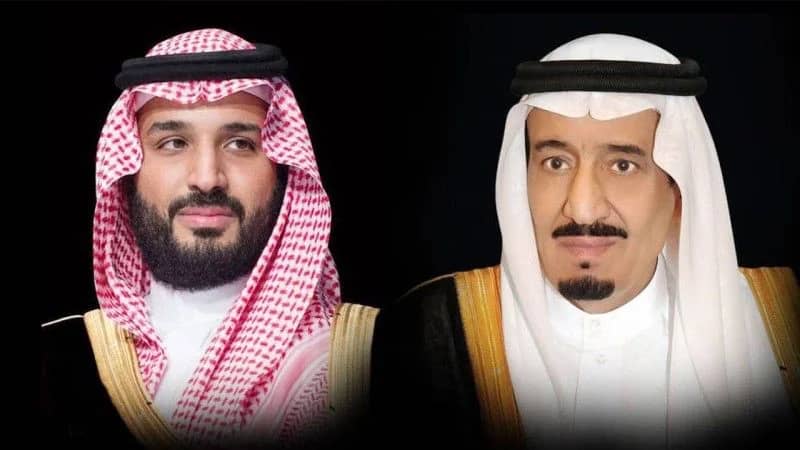 خادم الحرمين وولي العهد يهنئان رئيس الوزراء البريطاني بتوليه منصبه