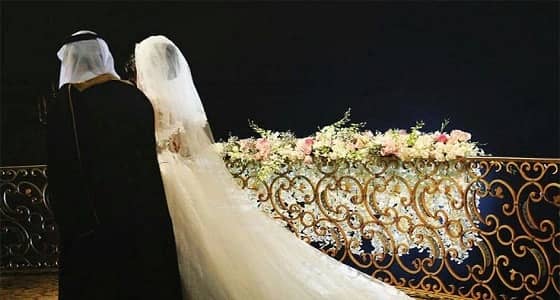 بمشاركة وزير الصحة..مواطنة تحتفل بزفاف ابنها بعد 5 سنوات من فقد البصر " فيديو "