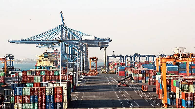 إضافة خدمة الشحن chinook clanga لميناءي الملك عبدالعزيز بالدمام والجبيل