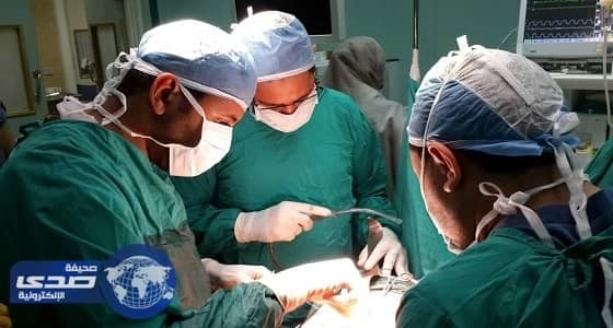 استئصال ورم حميد وكيس دهني من حاجه إفريقية بمكة المكرمة