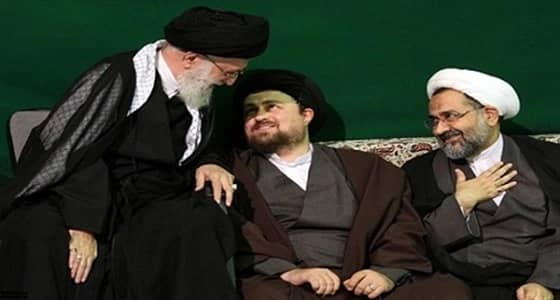 أنباء حول هروب نجل خامنئي خارج إيران بعد اشتعال التظاهرات