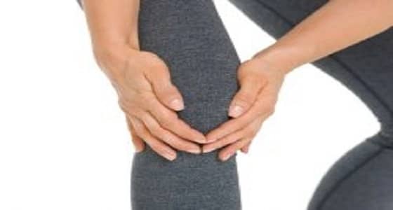 أسباب اسمرار الركبة و كيفية التخلص منه