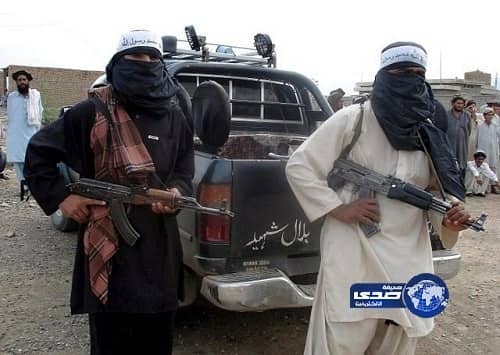 رئيس وزراء يقدم الهدايا لخدامه للدعاء له في رمضان