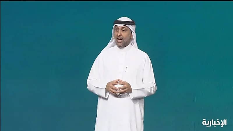 وزير الصحة يمنح الإقامة المميزة لأكثر من 2600 من الكفاءات الصحية