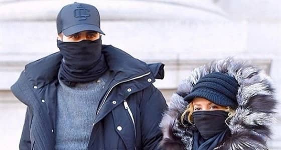 مصور صحفي يغضب بيكيه وشاكيرا في " نيويورك "