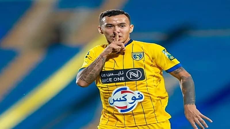 التعاون يعلن إصابة نجمه "كاكو" بالرباط الصليبي