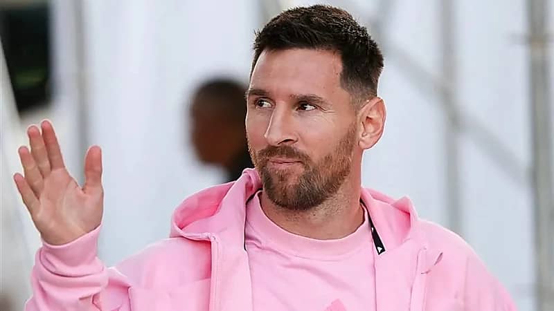 ماسكيرانو: علينا التعود على اللعب بدون ميسي رغم أهميته