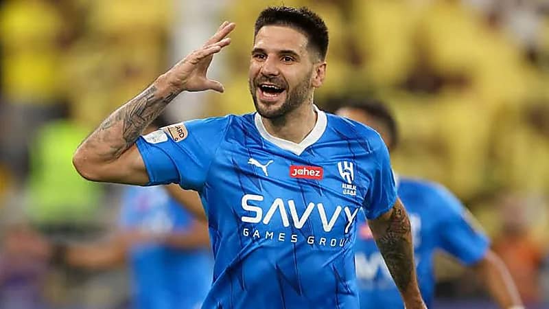 ميتروفيتش يواصل تأهيله في الصالة الرياضية استعدادًا للعودة .. فيديو