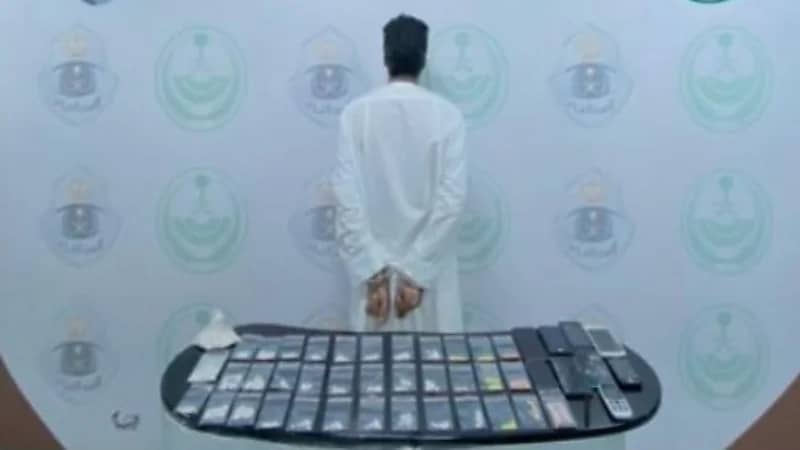 القبض على شخص روج أقراصًا خاضعة لتنظيم التداول الطبي بدومة الجندل