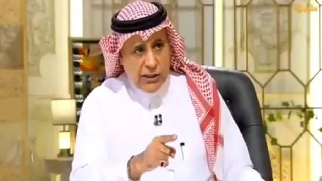 الفراج: الإنقسام الأيدولوجي في أمريكا وصل درجة الخطورة