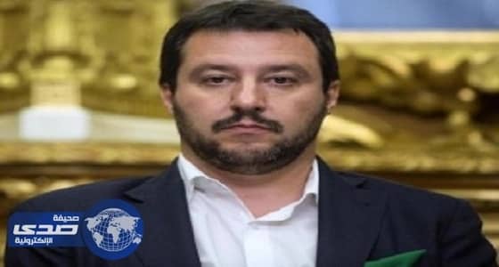 زعيم رابطة الشمال يطالب بفرض رقابة أوروبية على قطر