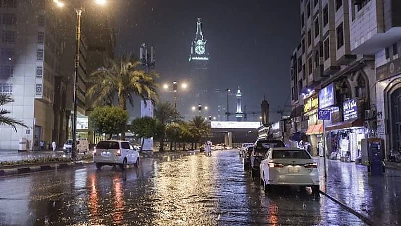 "الدفاع المدني" يحذّر من أمطار غزيرة تضرب 16 محافظة بمكة المكرمة
