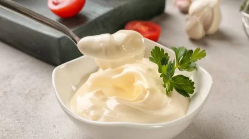 "الذيابي": المايونيز غير صحي بسبب مكوناته
