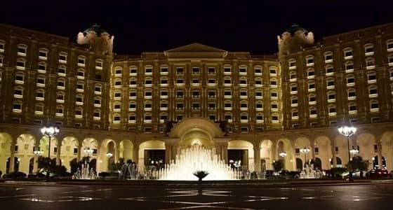 بعد شهرين من إغلاقه.. " الريتز " يستقبل زواره من جديد