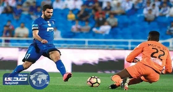 الأهلي الإماراتي يخطط لضم عمر خريبين بالانتقالات الصيفية