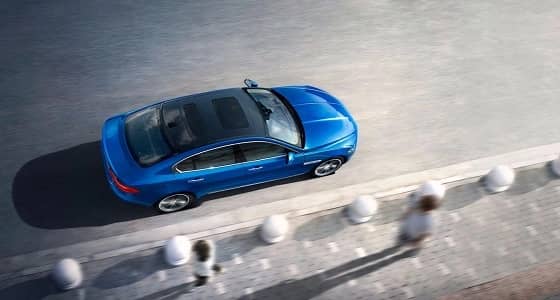 بالصور.. أول ظهور لـ " جاجوار XEL " في الصين بقاعدة عجلات أطول