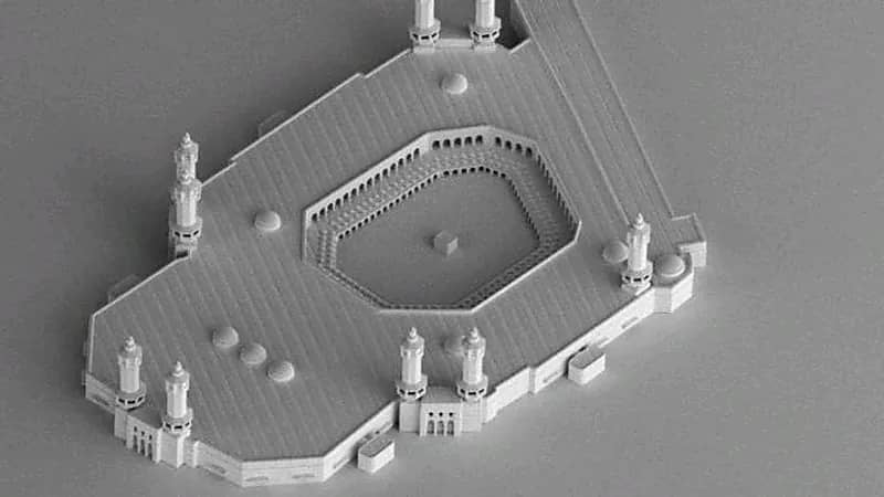 بالصور.. عرض أصغر مجسم ذهبي للمسجد الحرام في "إكسبو 2020 دبي"