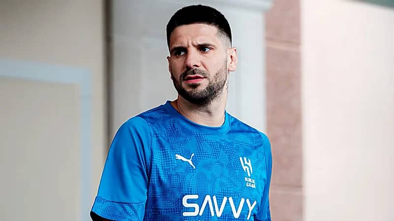 تأكد غياب ميتروفيتش عن مواجهة سالزبورغ